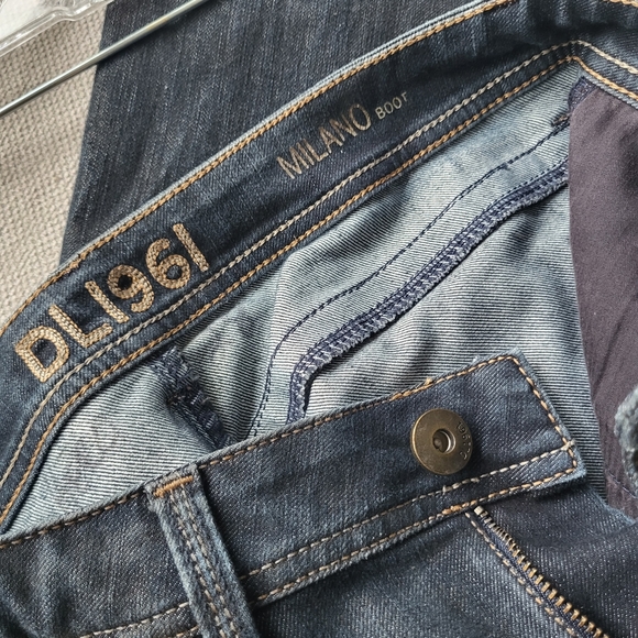 DL1961 Milano Boot Cut Dark Wash ladies Jeans Size 28 - Picture 12 of 14